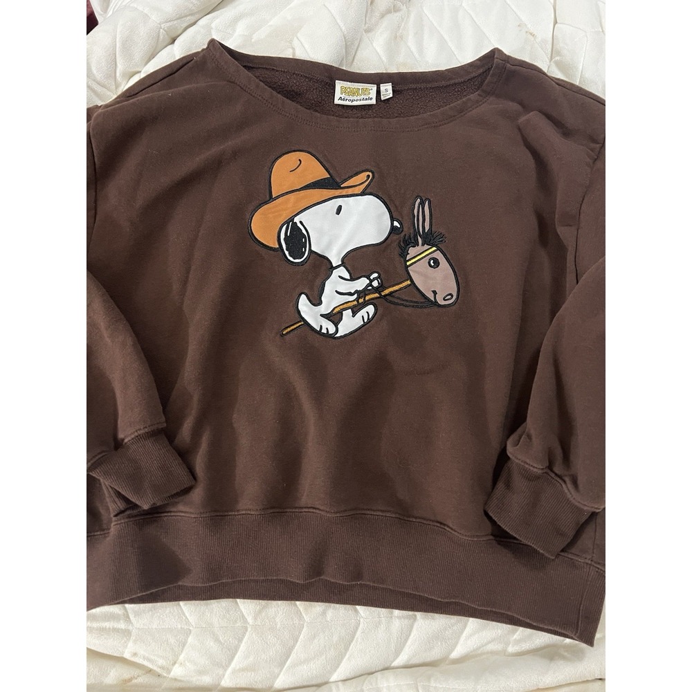 AEROPOSTALE "PEANUTS" SWEATSHIRT Size Small Horsin' Around